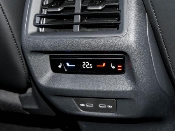 Volkswagen Tiguan R-Line 1,5 l eHybrid 272 PS /  DSG Sofort verfügbar