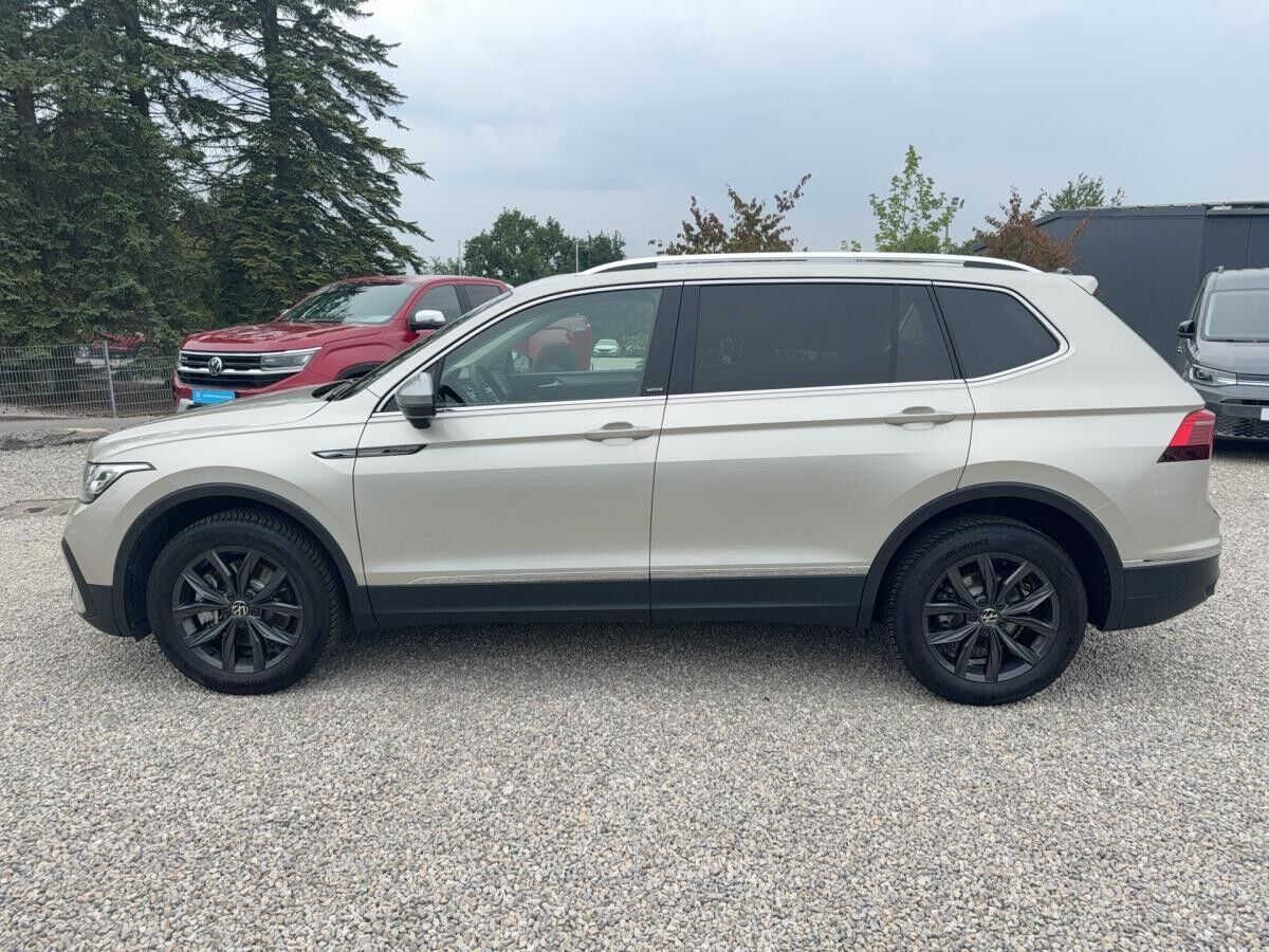 Volkswagen Tiguan Allspace MOVE TDi 4M DSG Matrix+Pano+ACC