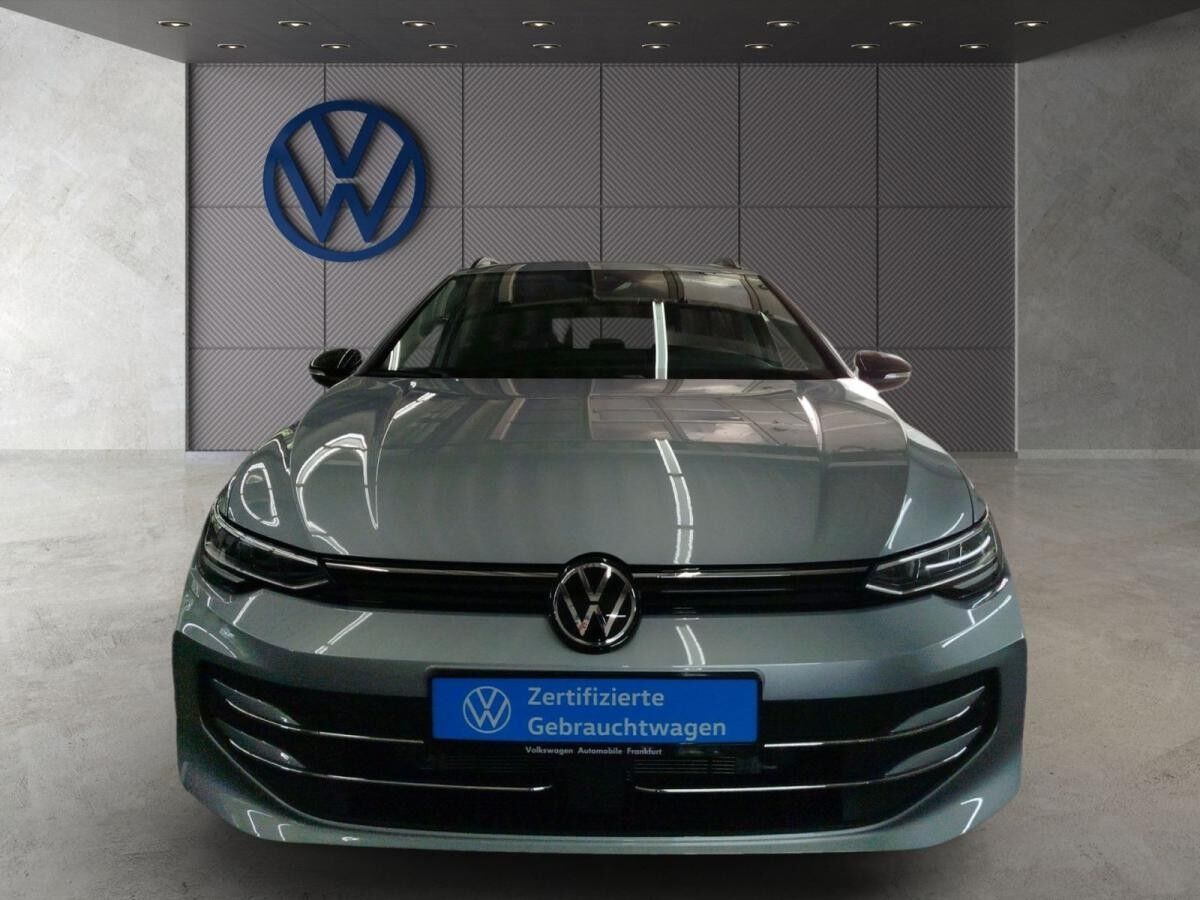 Volkswagen Golf VIII 2.0 TDI Goal Navi LED Heckleuchten Sitzheizung DAB+