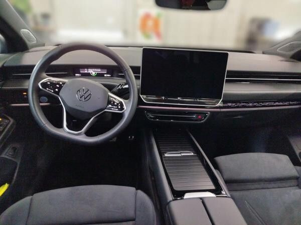 Volkswagen ID.7 Tourer Pro Navi AHK IQ.LIGHT - LED-Matrix-Scheinwerfer Spurwechselassistent