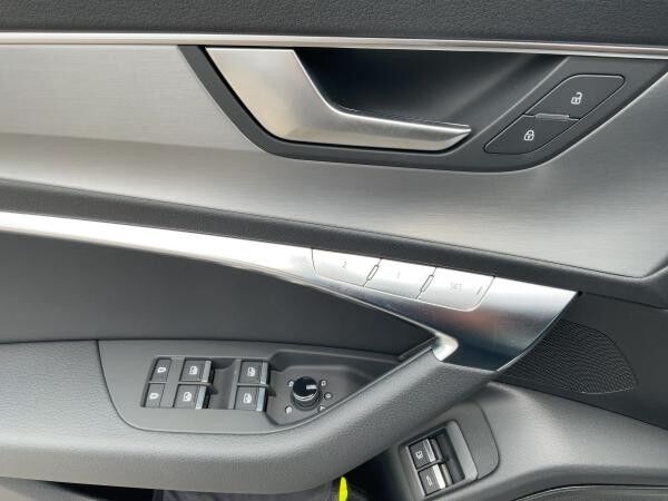 Audi A6 Avant 55 TFSI e S Line quattro **HYBRID - SOFORT VERFÜGBAR - NUR MIT EROBERUNG**