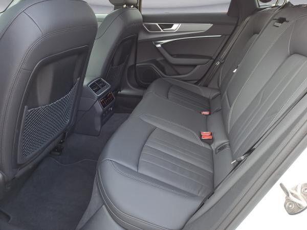 Audi A6 Avant 45 TFSI Leder AHK Matrix HUD Pano Keyless