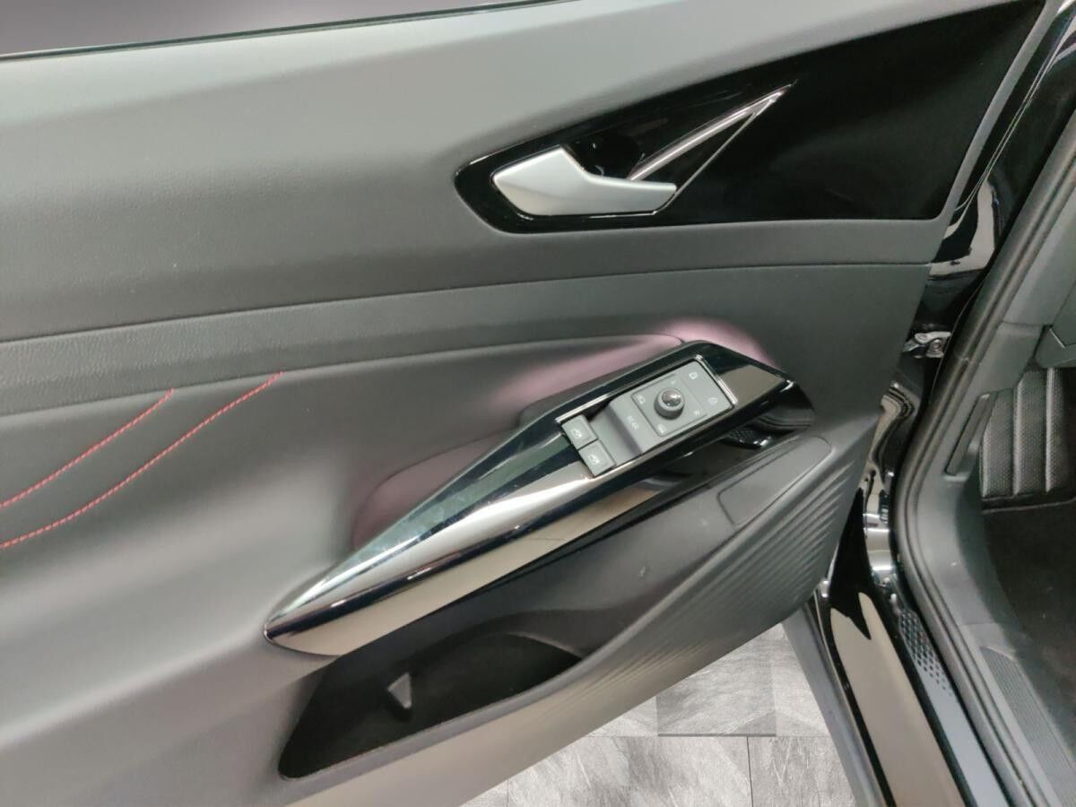 Volkswagen ID.4 GTX h/AHK/Matrix/Wärmepumpe/02.30Garantie