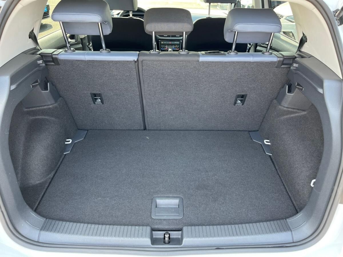 Volkswagen T-Cross Style 1.0 TSI DSG / Navi, Matrix, App