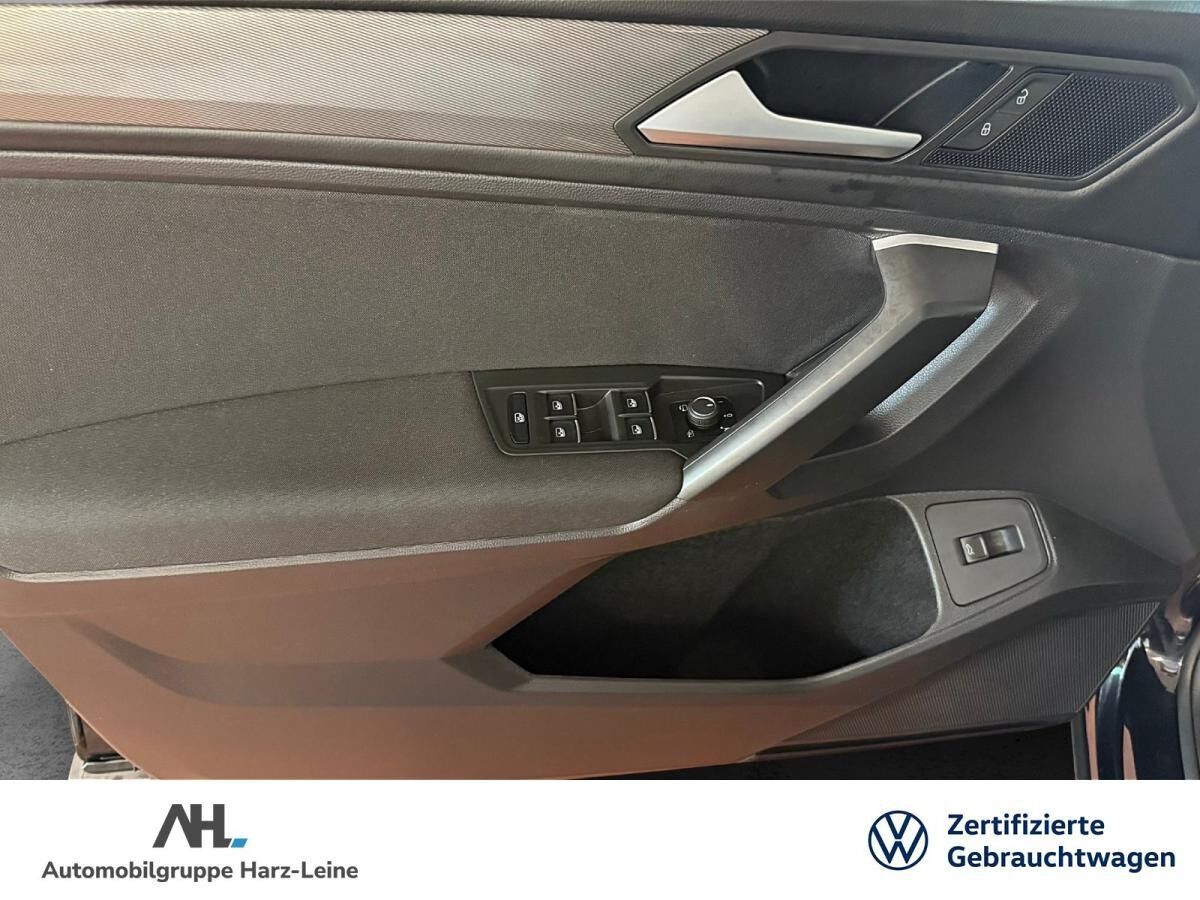 Volkswagen Tiguan Allspace 2.0 TDI Life AHK Navi ACC 7-Sitzer RFK LED