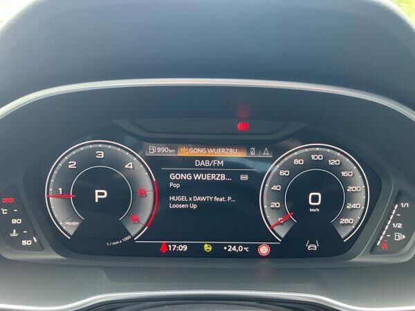 Audi Q3 advanced 35 TDI S-tronic / Navi+, Standh, RFK