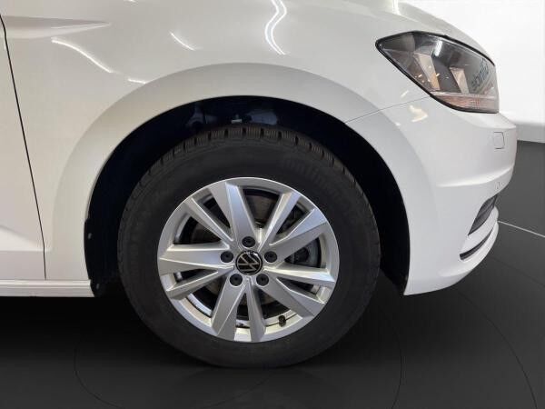 Volkswagen Touran 1.5 TSI Comfortline 7-Sitzer Navi PDC+RFK ACC