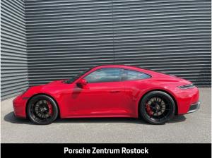 Porsche 992 Carrera GTS  · 541 PS · Karminrot · sofort verfügbar