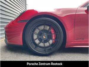 Porsche 992 Carrera GTS  · 541 PS · Karminrot · sofort verfügbar