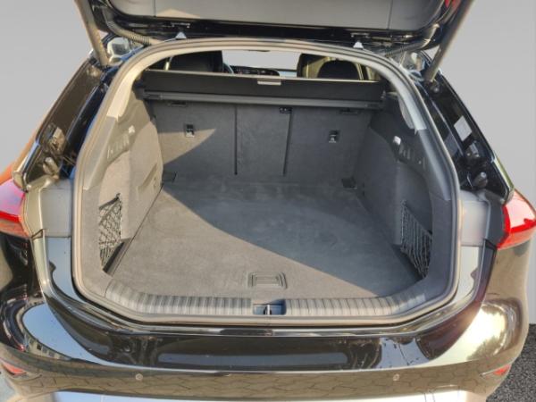 Audi A6 e-tron Avant performance 95kWh S line SHZ Kamera