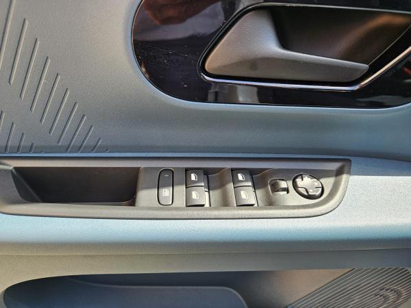 Fiat Grande Panda RED 44 kWh - sofort verfügbar