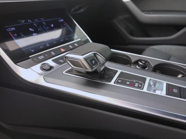 Audi A6 Avant 50 TFSIe Q ADVANCED AHK HD-MATRIX NAVI