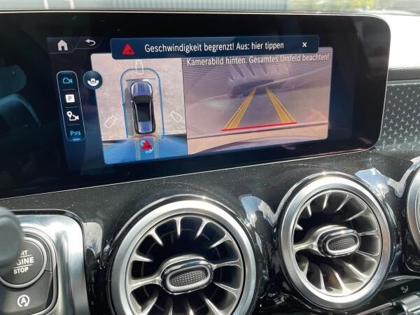 Mercedes-Benz GLB 200 AMG AdvancedPlus Distronic AHK Multibeam