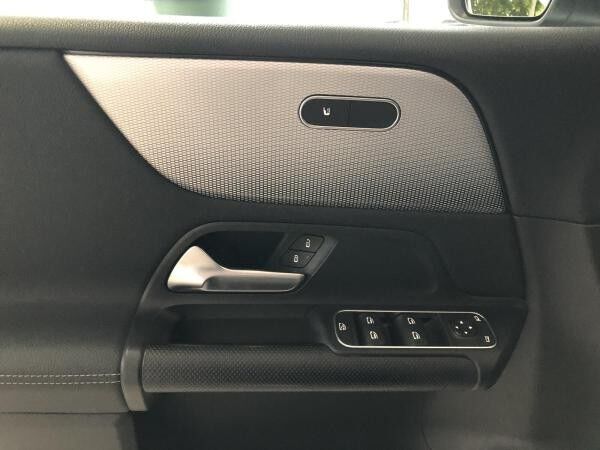 Mercedes-Benz B 180 Style mit Sitzheizung+Licht&Sicht+MBUX Navigation+Automatik+2 Jahre Garantie
