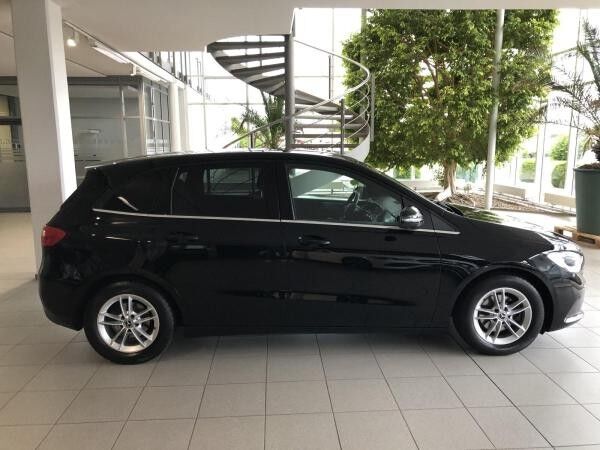 Mercedes-Benz B 180 Style mit Sitzheizung+Licht&Sicht+MBUX Navigation+Automatik+2 Jahre Garantie