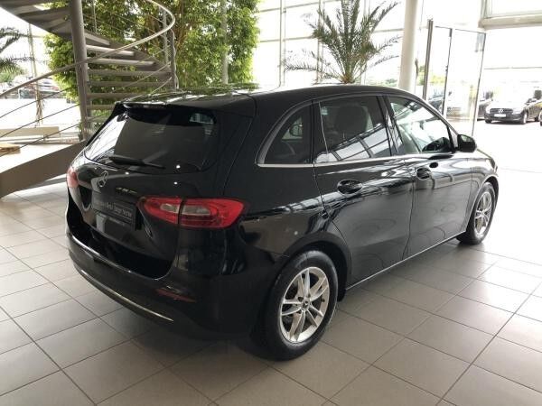 Mercedes-Benz B 180 Style mit Sitzheizung+Licht&Sicht+MBUX Navigation+Automatik+2 Jahre Garantie