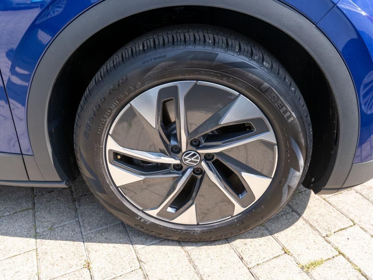 Volkswagen ID.4 Pro Pro LED Navi ACC PDC SHZ Wärmepumpe // SOFORT VERFÜGBAR!!!