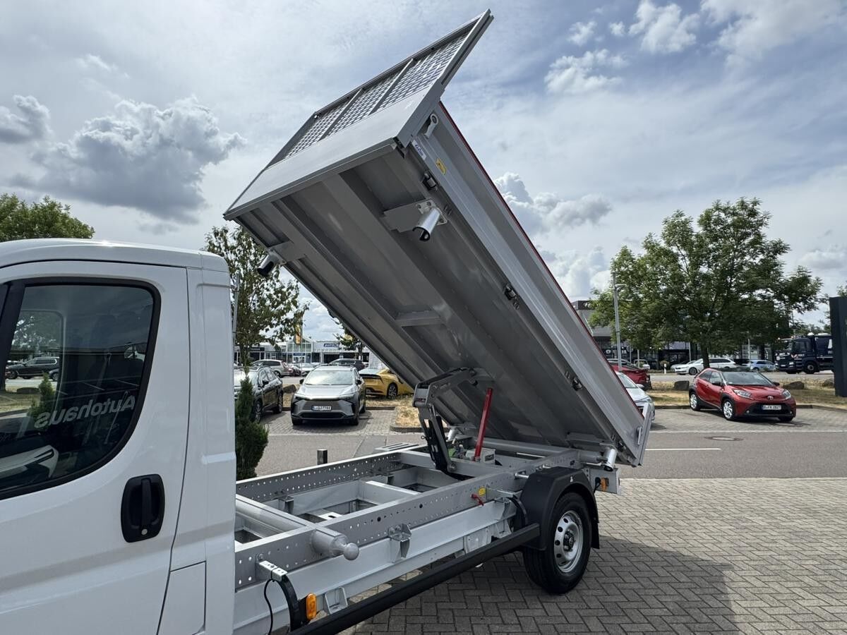 Toyota Proace Max L4  Leiterrahmen Work 35H 2.2 Diesel 103kW (140PS) mit Dreiseitenkipperaufbau