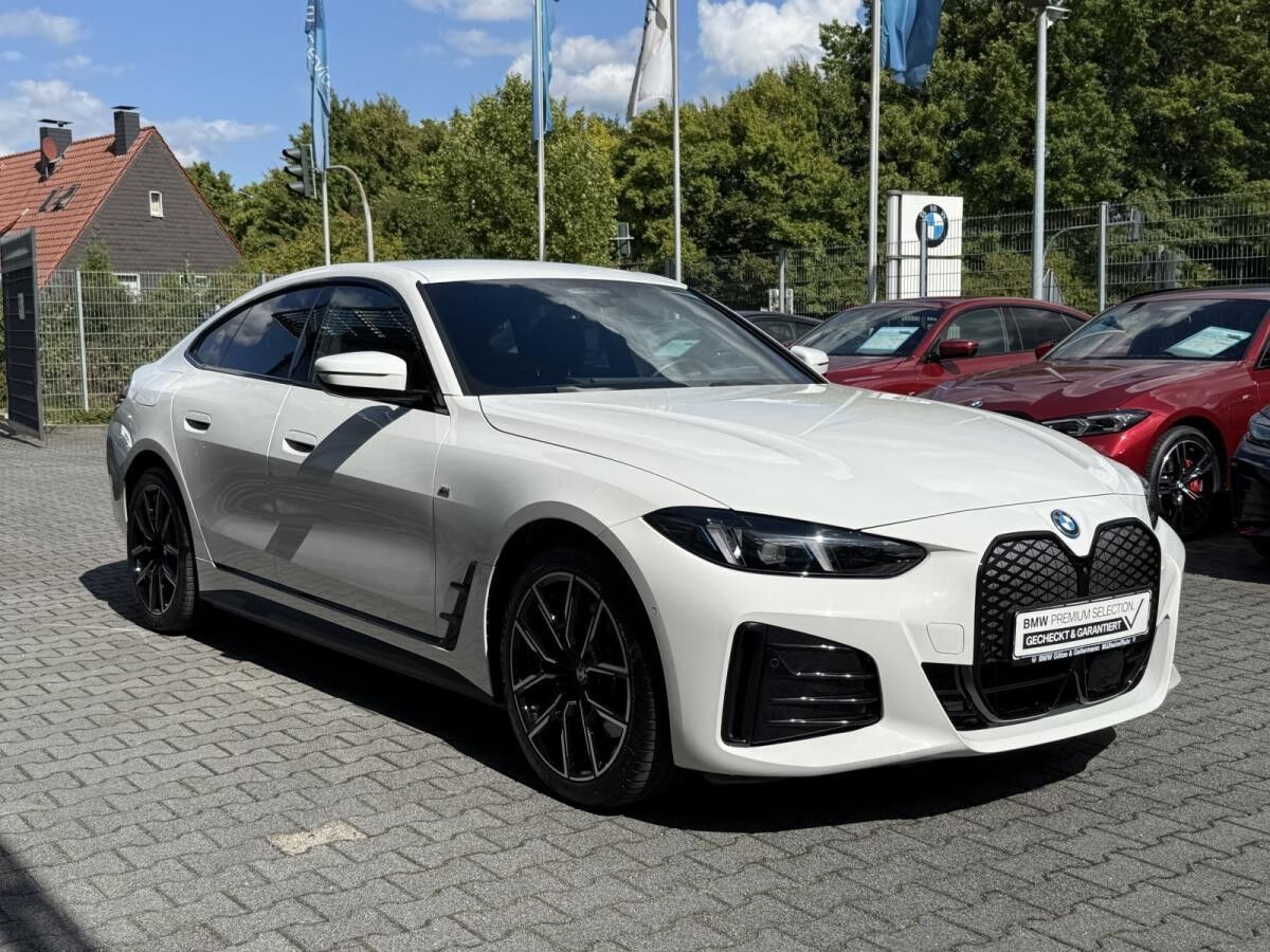 BMW i4 xDrive40 Gran Coupé M Sport //Stop&Go HUD