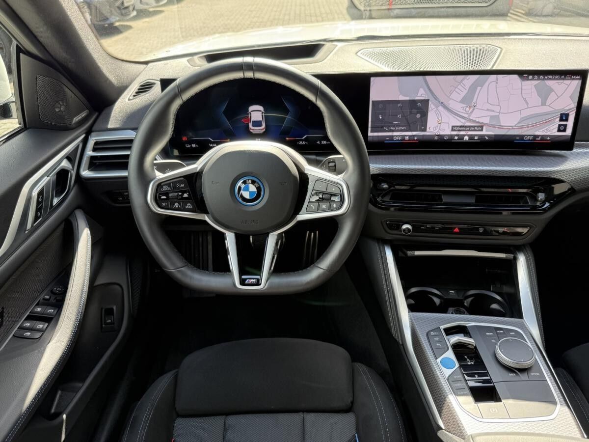 BMW i4 xDrive40 Gran Coupé M Sport //Stop&Go HUD