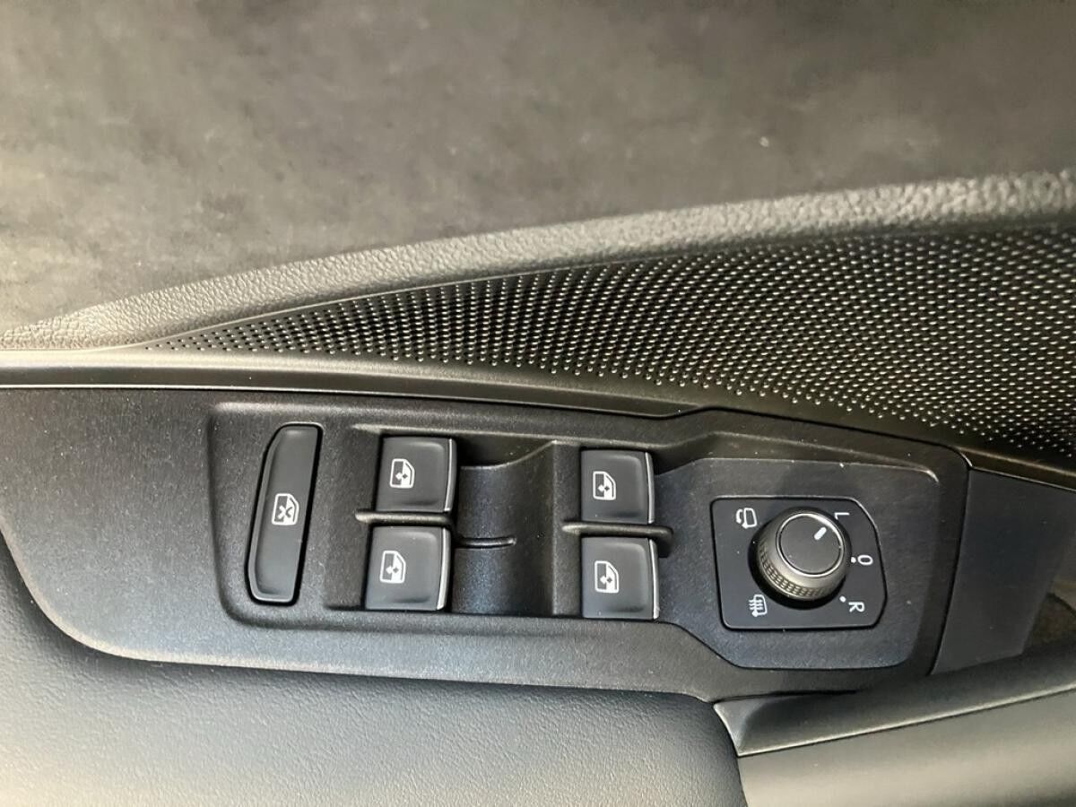 Volkswagen Tayron R-Line 2.0 l TDI 4MOTION / SOFORT VERFÜGBAR !