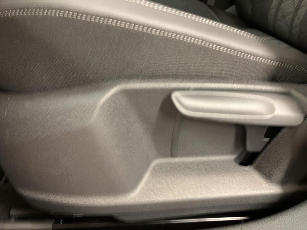 Volkswagen T-Cross R-Line 1.5 l TSI / SOFORT VERFÜGBAR !