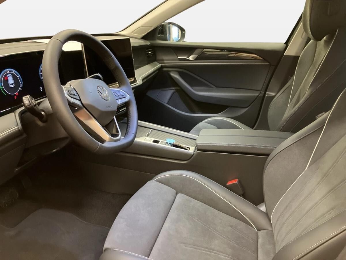 Volkswagen Passat Business 1.5 l eHybrid | SOFORT VERFÜGBAR