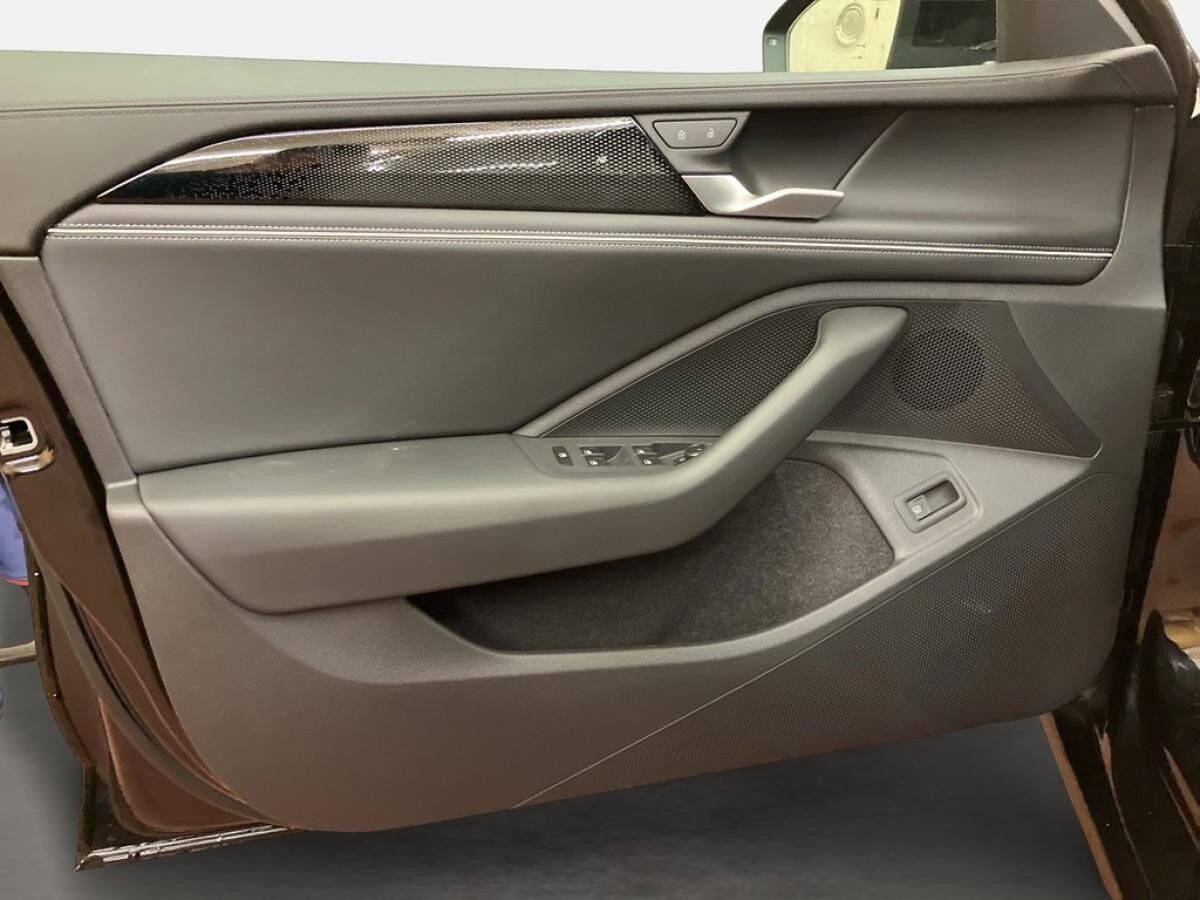 Volkswagen Passat Business 1.5 l eHybrid | SOFORT VERFÜGBAR