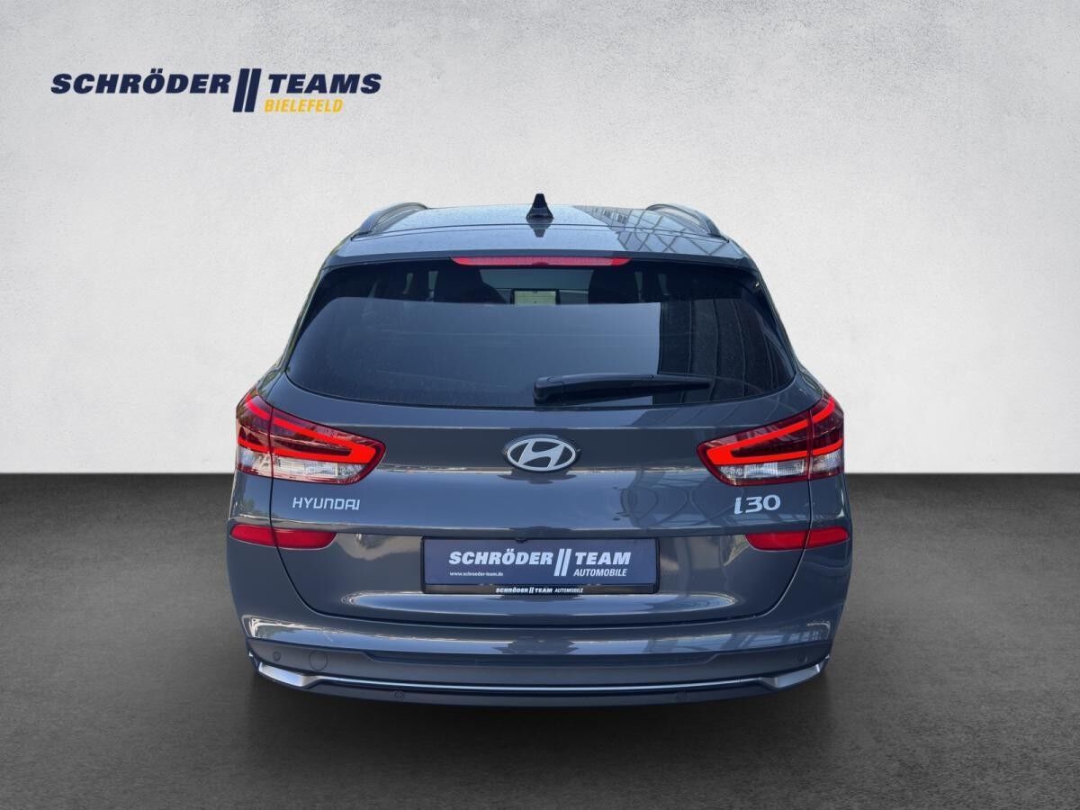 Hyundai i30 Kombi 48V 7-DCT 2WD Advantage Plus-Paket-LAGERFAHRZEUG-SOFORT VERFÜGBAR