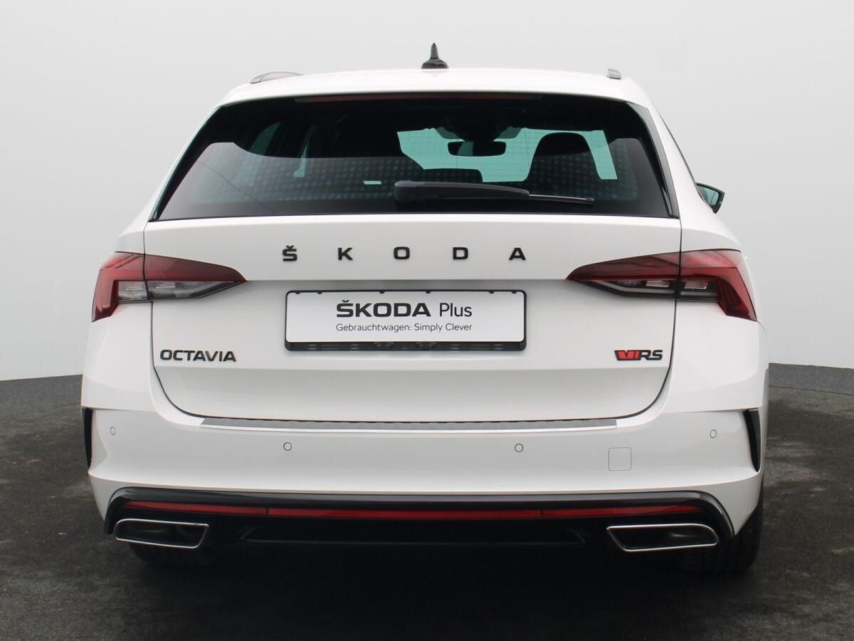 Skoda Octavia Combi RS 2.0 TDI DSG / Matrix, Navi, SHZ