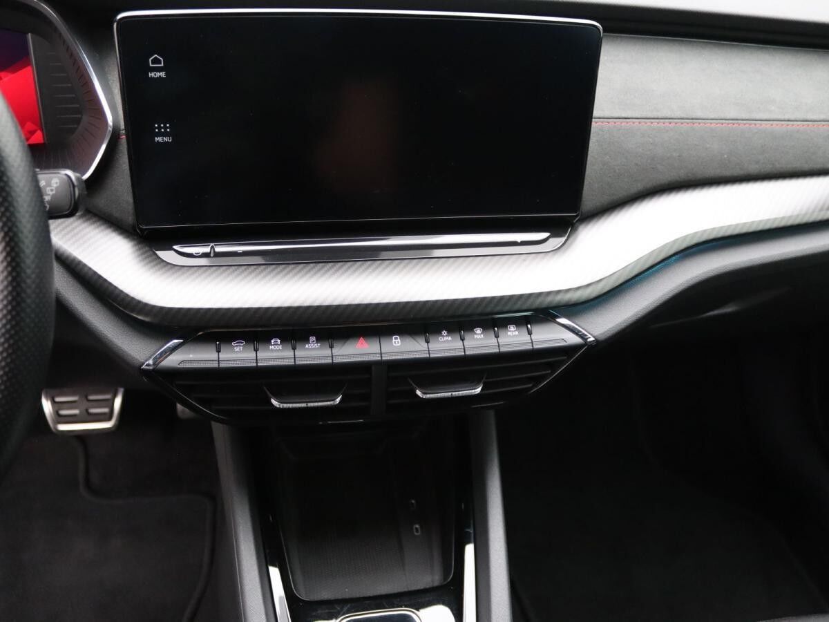 Skoda Octavia Combi RS 2.0 TDI DSG / Matrix, Navi, SHZ