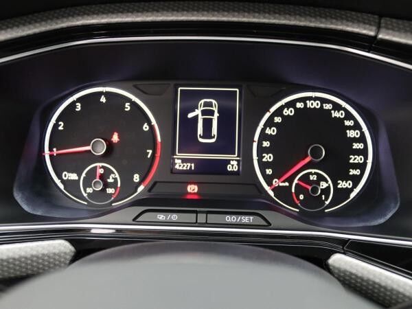 Volkswagen T-Cross Life 1.0 TSI/ AppConnect, PDC, SHZ, DAB+