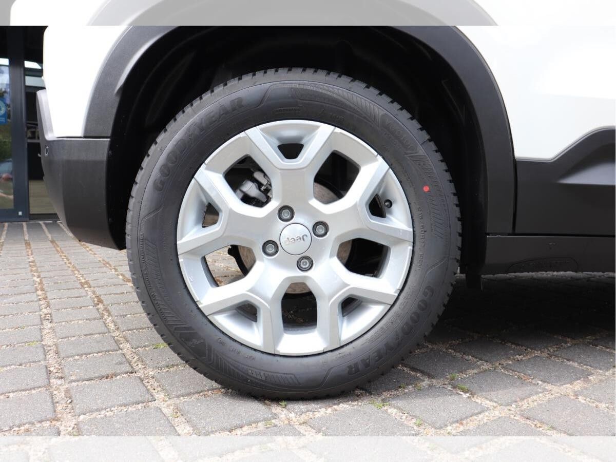 Jeep Avenger 🔥 Altitude 🔥 JBL Allwetterreifen Winter P. Info&Komfort P. 0% Finanzierung möglich!