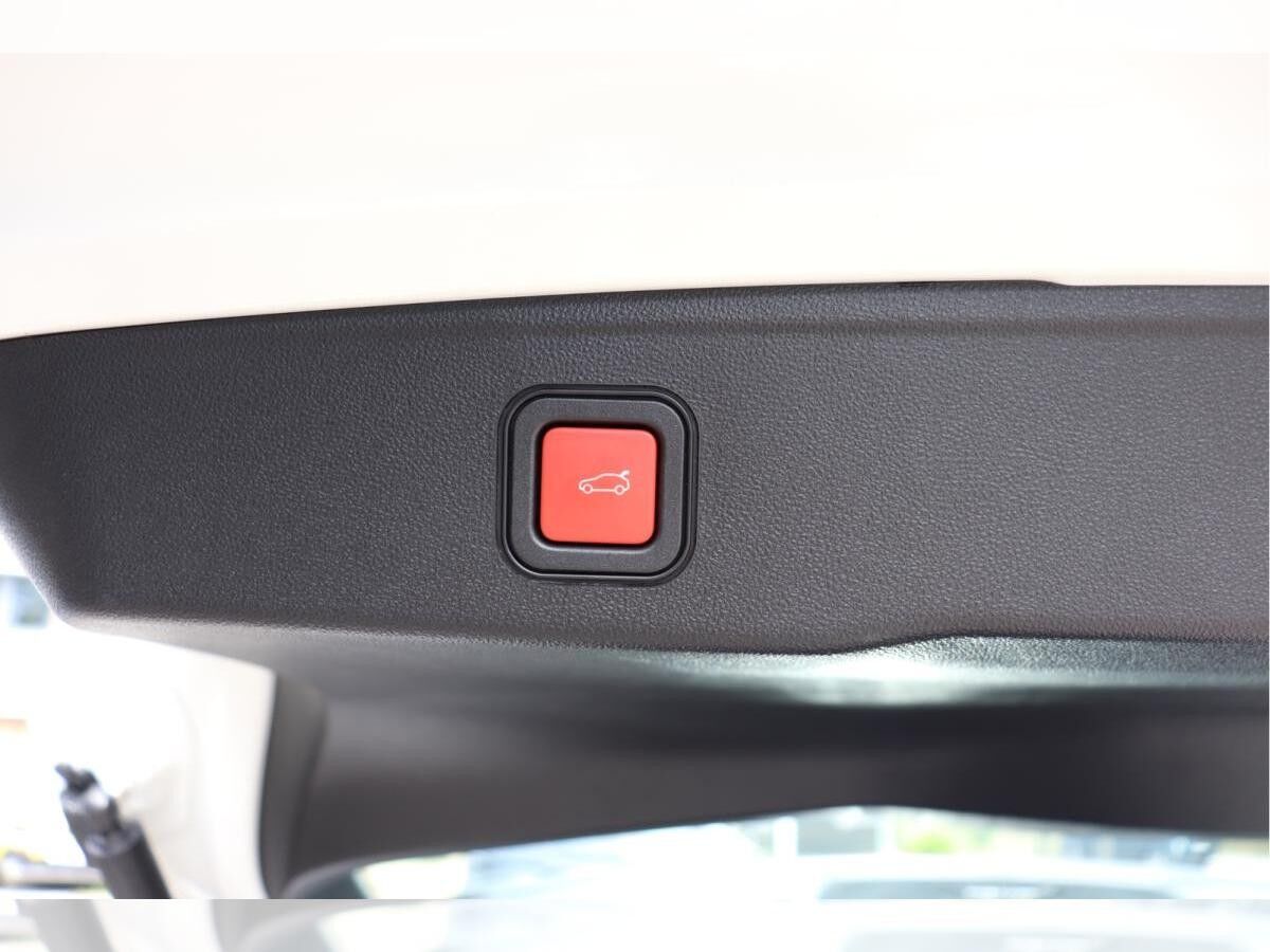 Jeep Avenger 🔥 Altitude 🔥 JBL Allwetterreifen Winter P. Info&Komfort P. 0% Finanzierung möglich!