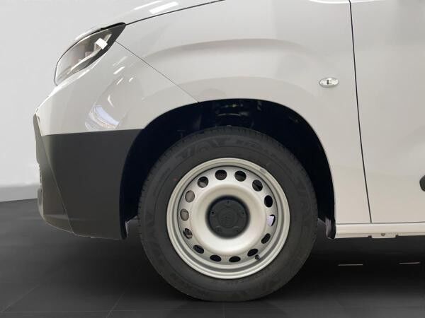 Toyota Proace City 1.5 D4D 102 PS L2 Meister Modelljahr 2025 Hecktüren verglast **SOFORT**
