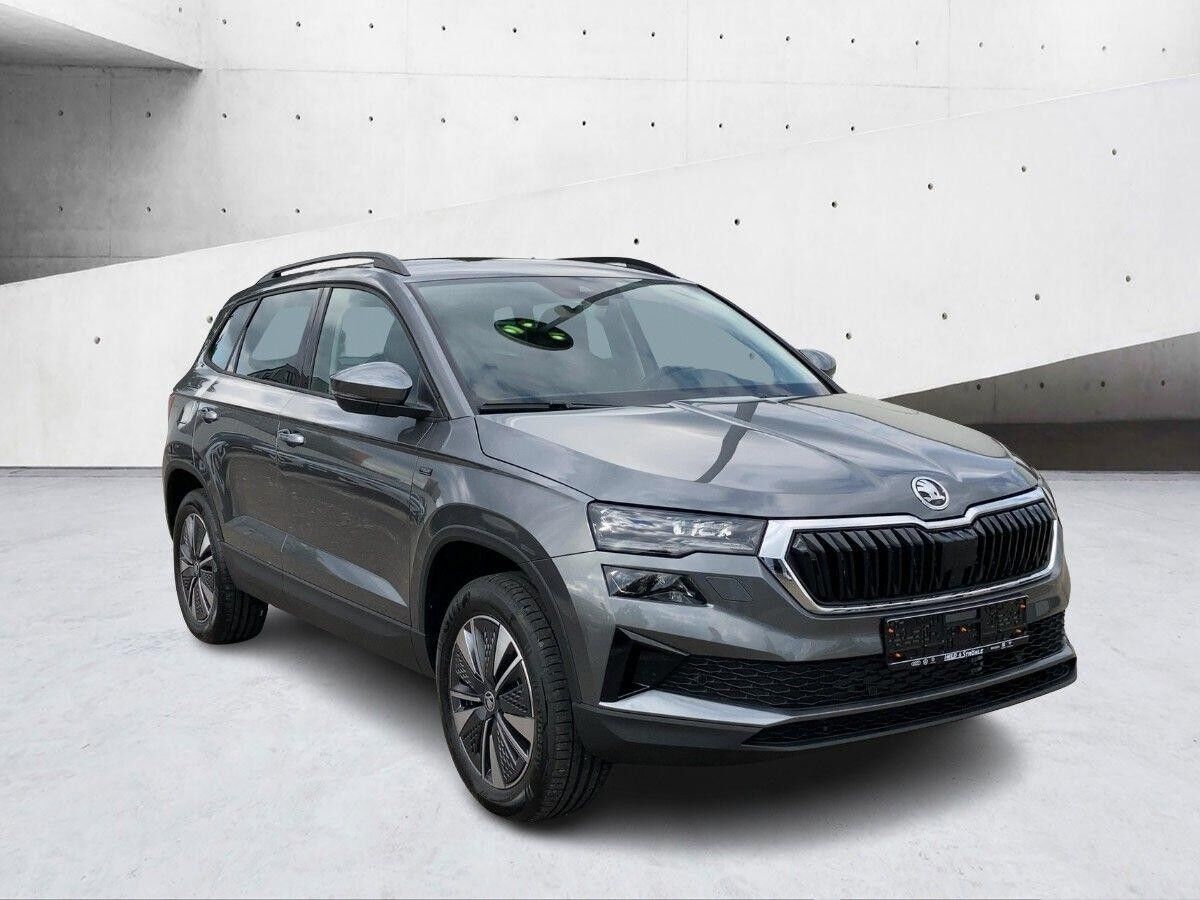 Skoda Karoq Tour 2,0 TDI 4x4 AHK R-KAM KESSY SHZ 2x VerfügbarBIS 28.11.25