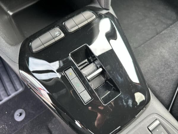 Opel Corsa F