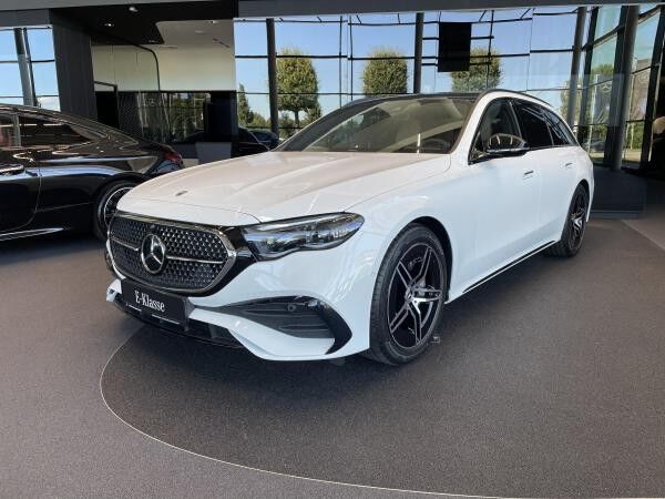 Mercedes-Benz E 200 d T Edition AMG Distronic Panodach Nightpaket