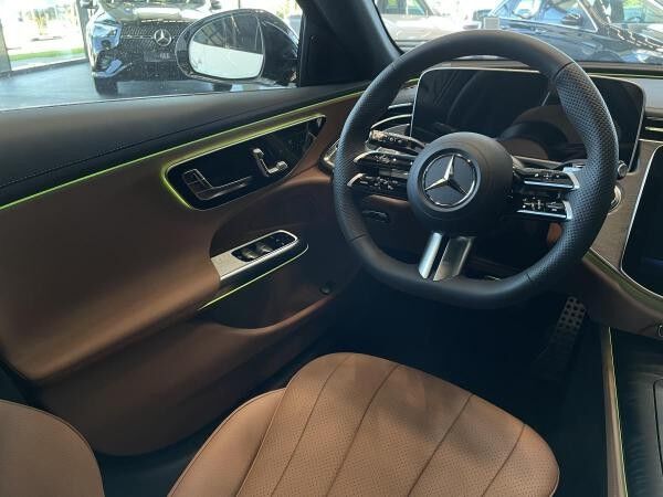Mercedes-Benz E 200 d T Edition AMG Distronic Panodach Nightpaket