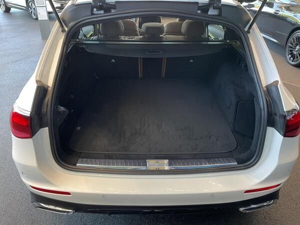 Mercedes-Benz E 200 d T Edition AMG Distronic Panodach Nightpaket