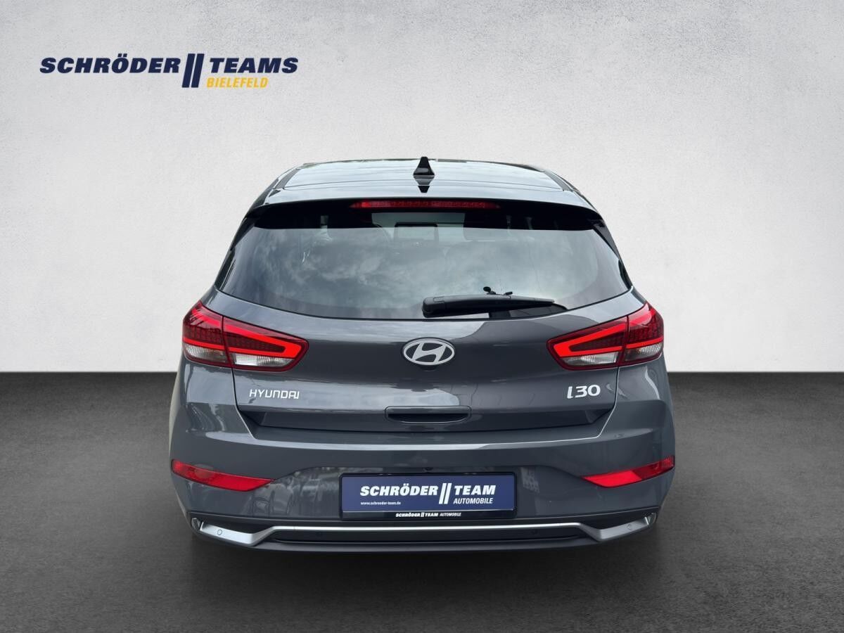 Hyundai i30 7-DCT 2WD Advantage//SOFORT VERFÜGBAR