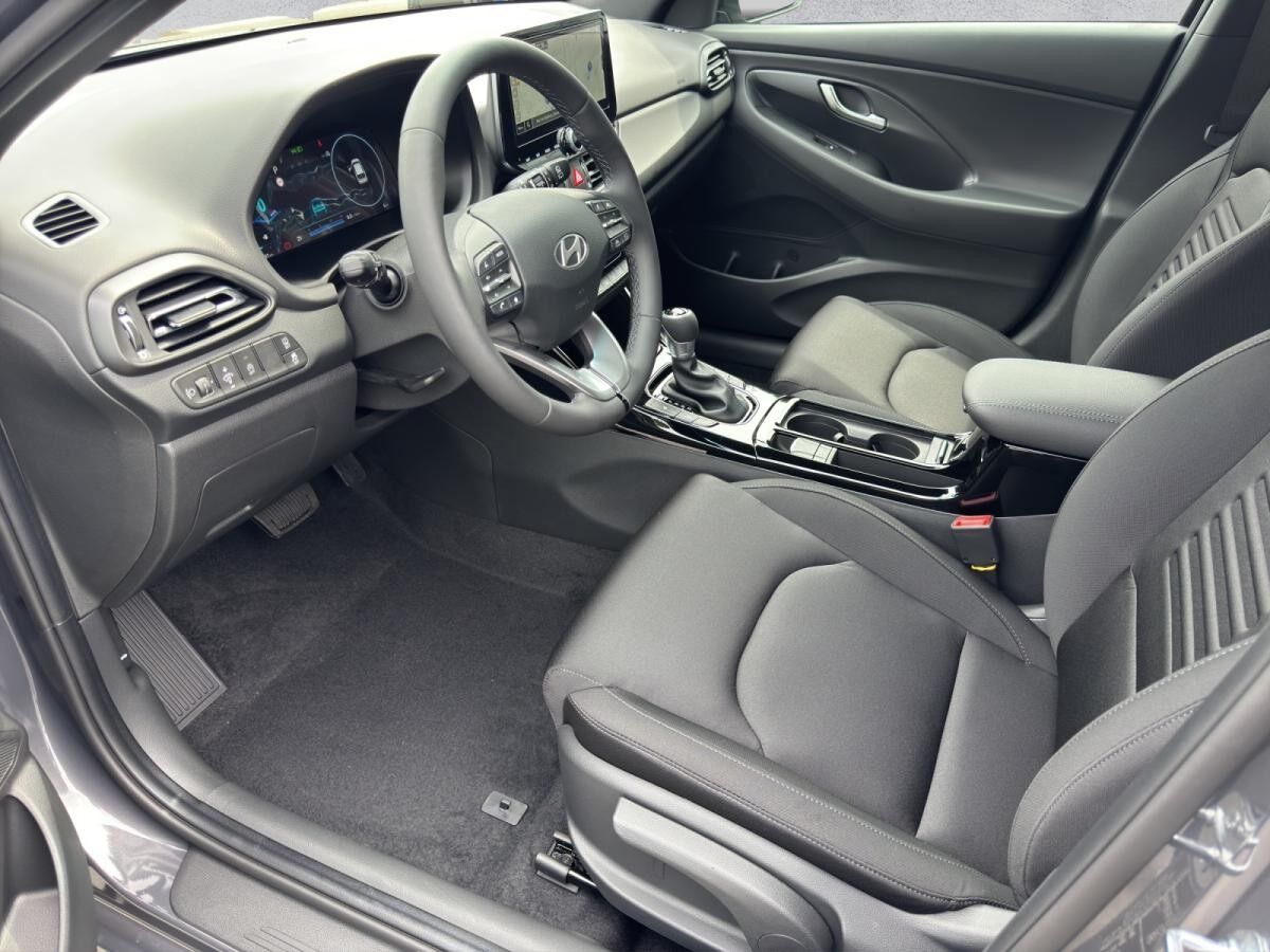 Hyundai i30 7-DCT 2WD Advantage//SOFORT VERFÜGBAR