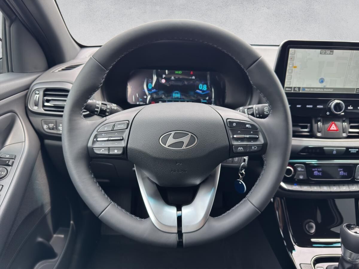 Hyundai i30 7-DCT 2WD Advantage//SOFORT VERFÜGBAR