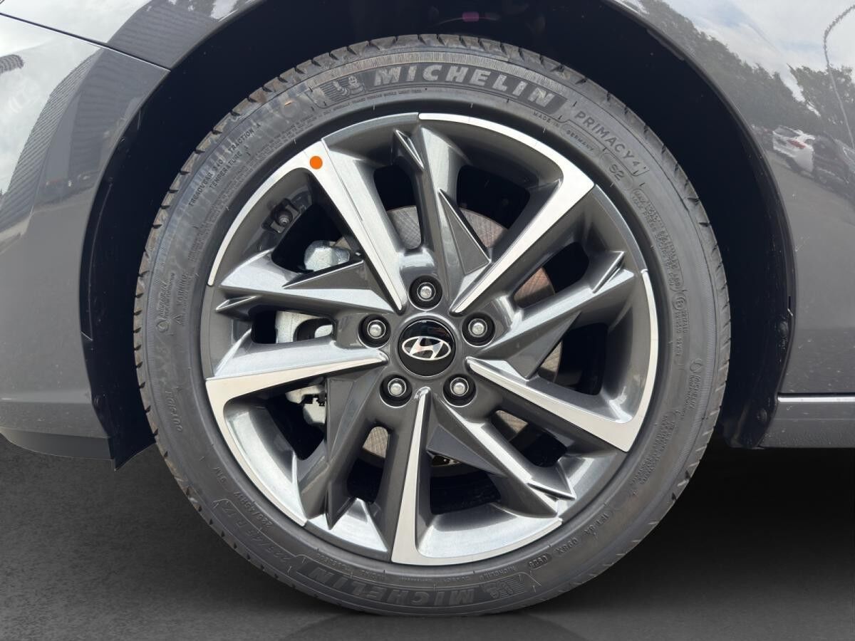 Hyundai i30 7-DCT 2WD Advantage//SOFORT VERFÜGBAR