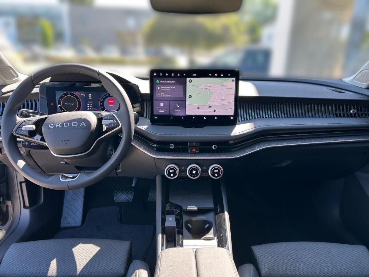 Skoda Superb Combi Selection 2,0 TDI DSG 4x4 AHK *Sofort verfügbar*