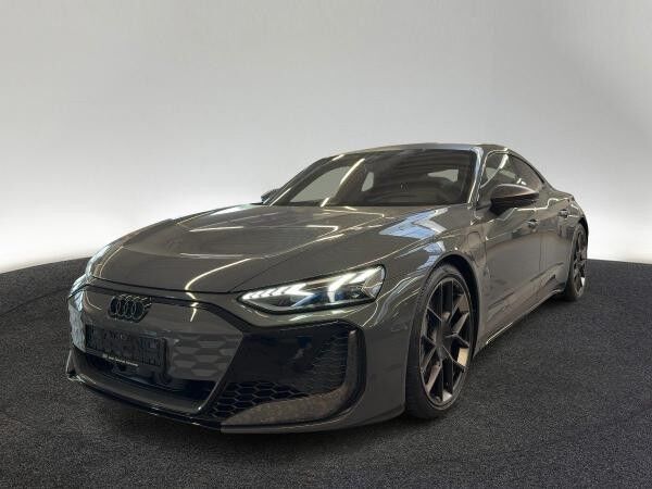 Audi RS e-tron GT performancce quattro Head-Up Laser Massage