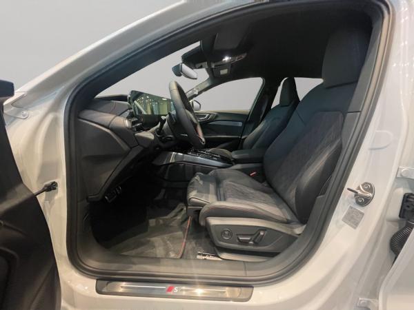 Audi S5 Avant TFSI Matrix LED B&O HuD AHK 360° 20"