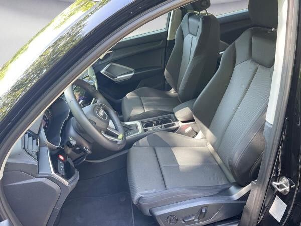 Audi Q3 35 TFSI advanced LED/Kamera/Navi/Assist/uvm.