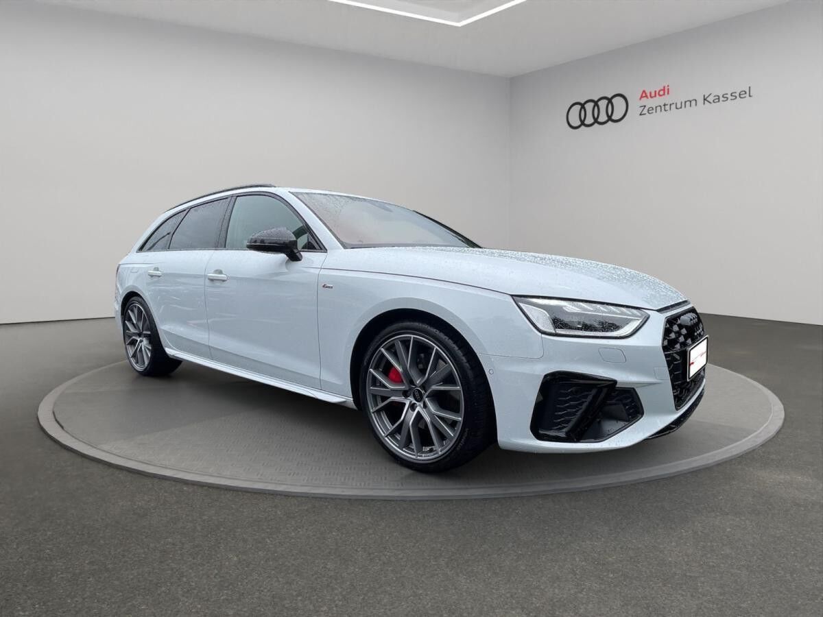 Audi A4 Av. 45 TFSI qu. S line Matrix HuD Pano AHK
