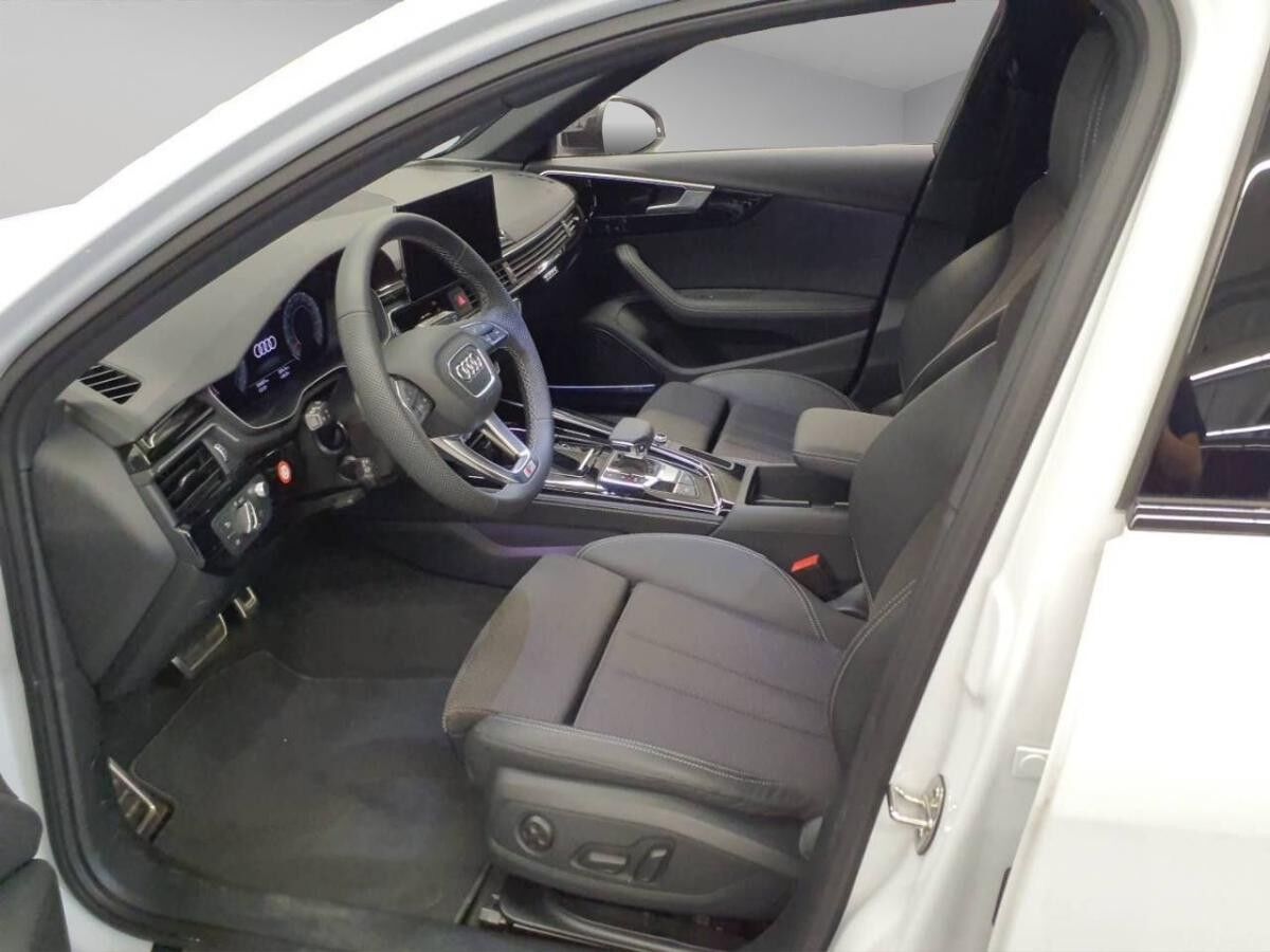 Audi A4 Av. 45 TFSI qu. S line Matrix HuD Pano AHK